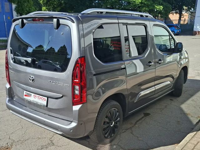 Toyota Proace City