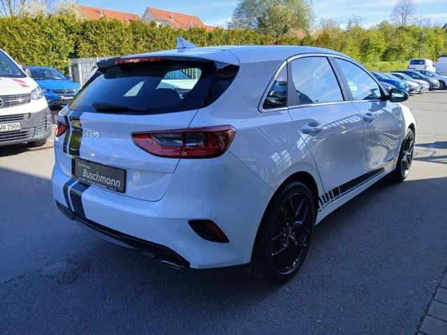 Kia Ceed / cee'd