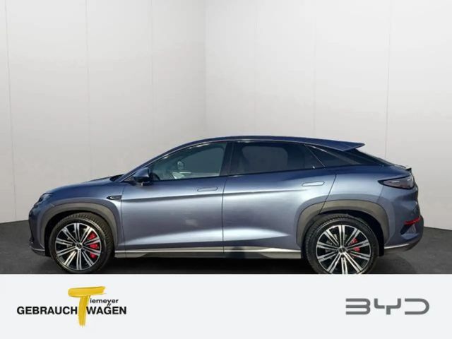 BYD Sealion 7