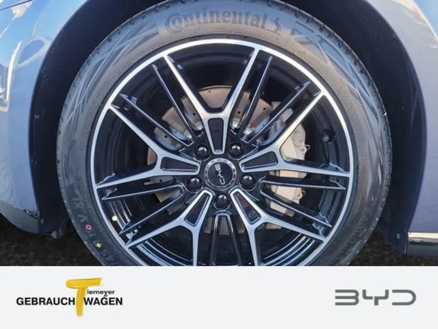 BYD Seal