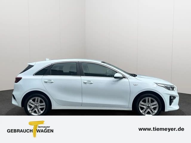 Kia Ceed / cee'd