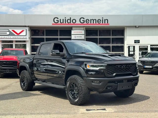 Dodge RAM 3.0L I6 RHO + BakFlip 2025 Benzine