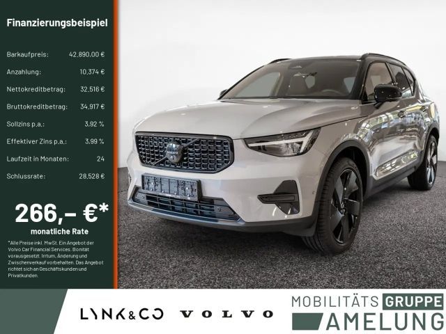 Volvo XC40 2.0 Plus Black Edition 2WD ACC LED 360° 2026 Benzine