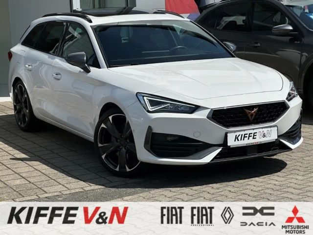 Cupra Leon ST VZ RFK PANO KESSY ACC PAKET-XL LENK-HEIZ 2024 Benzine