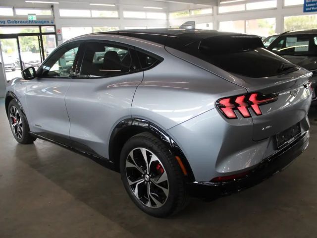 Ford Mustang Mach-E