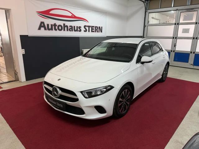 Mercedes-Benz A 180 d *LED*LEDER*NAVI*SHZ*1.HAND*BLT 2022 Diesel