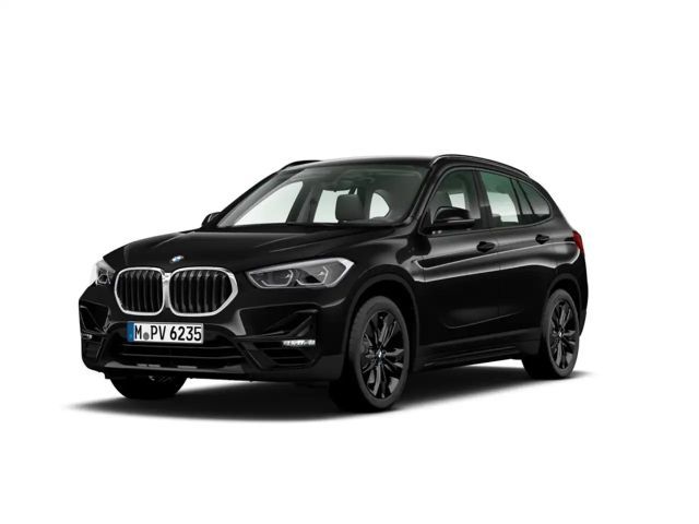 BMW X1 SDRIVE18I Navi Soundsystem LED Blendfreies Fernl. 2022 Benzine