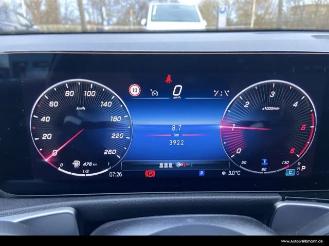 Mercedes-Benz GLB 200
