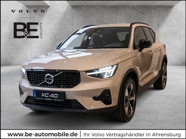 Volvo XC40 B3 Plus Dark Stdhzg 19" 360° 2026 Benzine