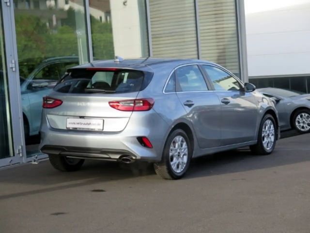 Kia Ceed / cee'd