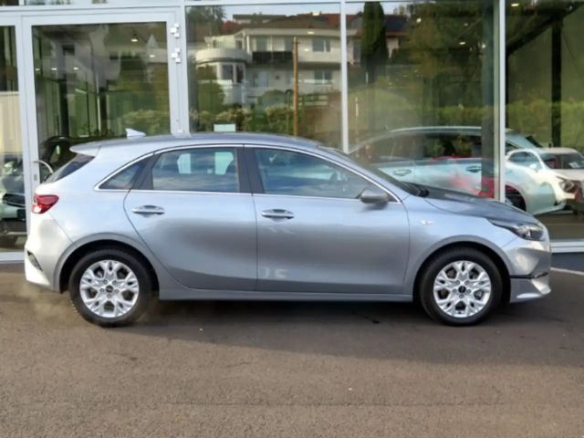 Kia Ceed / cee'd