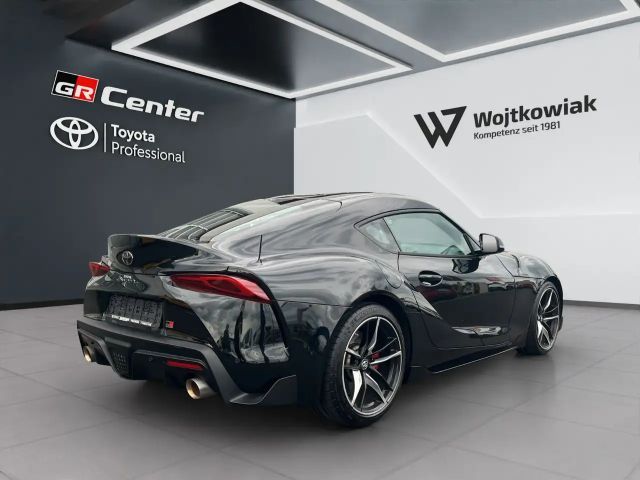 Toyota Supra
