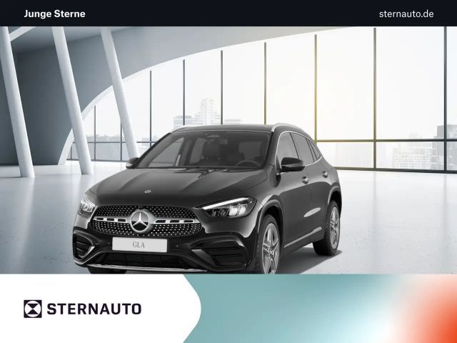 Mercedes-Benz GLA 200 GLA 200 AMG PanoDach 360Ka Distro AHK Keyl Go Navi 2025 Benzine