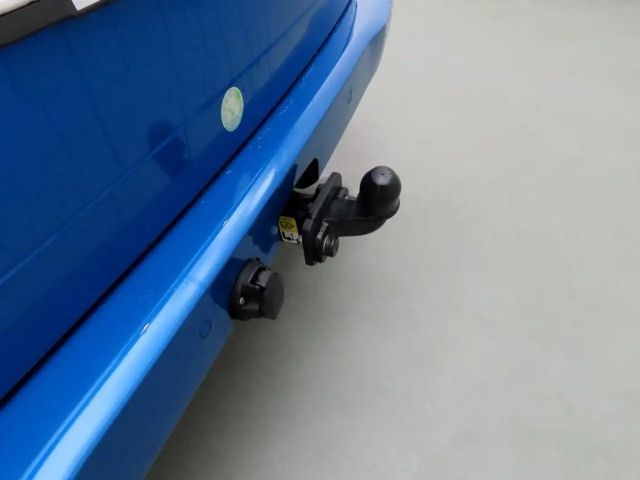 Ford Nugget