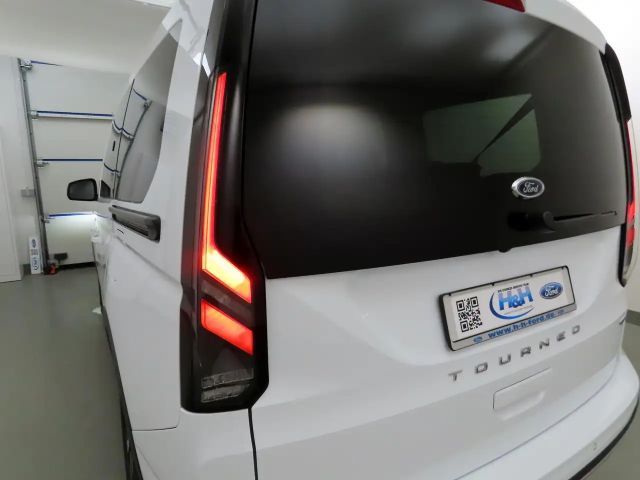Ford Grand Tourneo