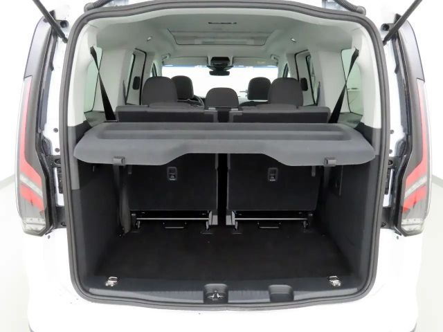 Ford Grand Tourneo