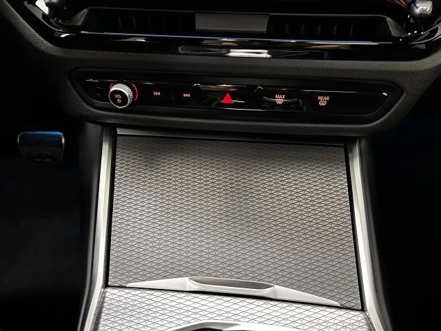 BMW 340