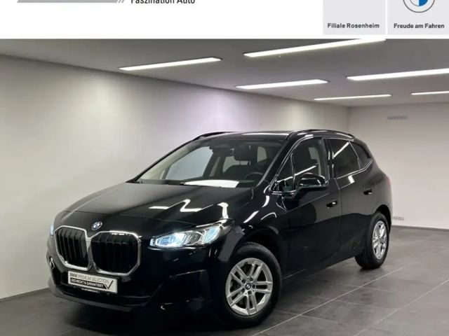 BMW 218 i Active Tourer Pano. AHK DAB LED Shz. 2025 Benzine