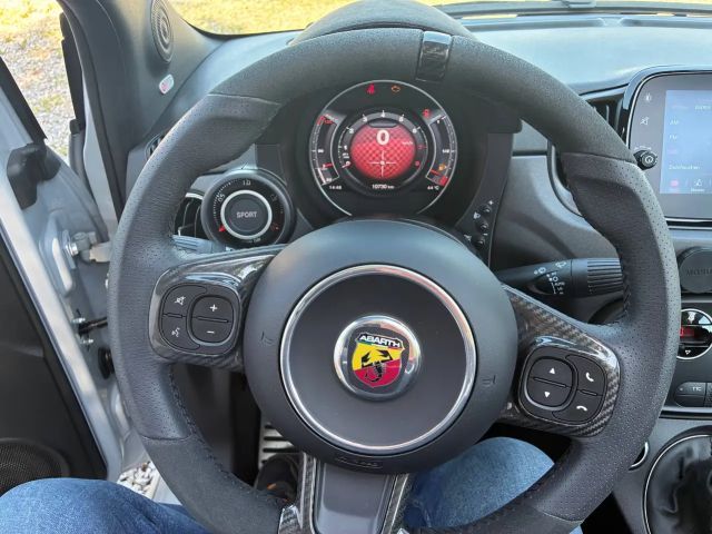 Abarth 695C
