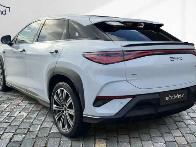 BYD Sealion 7