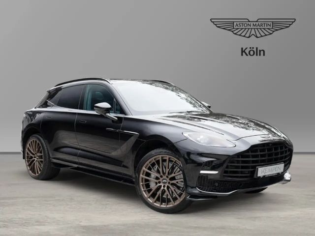 Aston Martin DBX 707 Ultramarine Black / Dark Knight 2024 Benzine