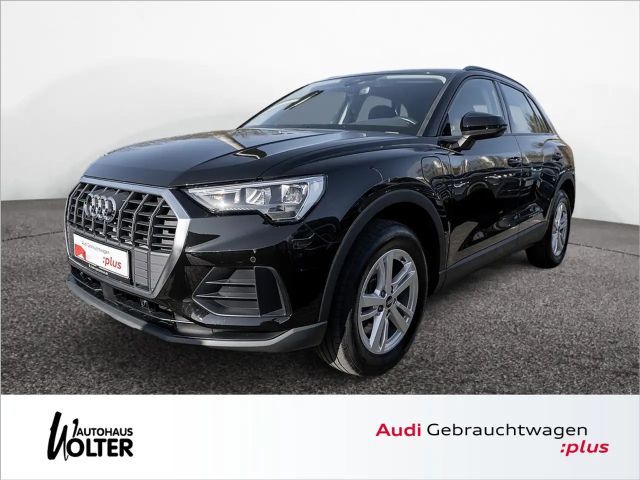 Audi Q3 45 TFSIe AHK KAM SHZ LED 2021 Hybride / Benzine