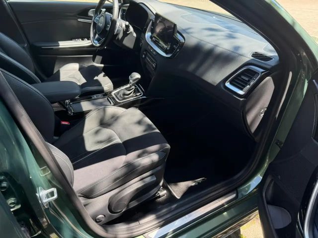 Kia Ceed / cee'd