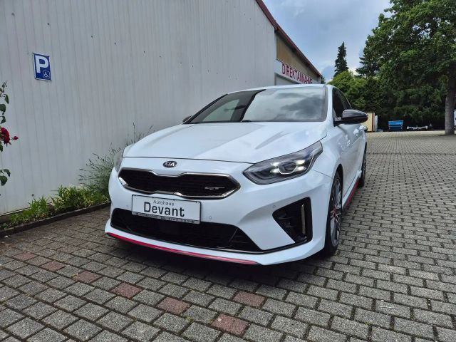 Kia Ceed / cee'd