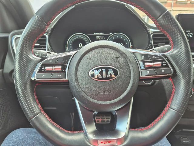 Kia Ceed / cee'd