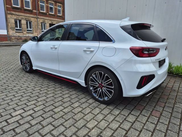 Kia Ceed / cee'd