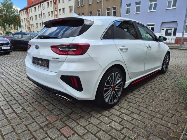 Kia Ceed / cee'd