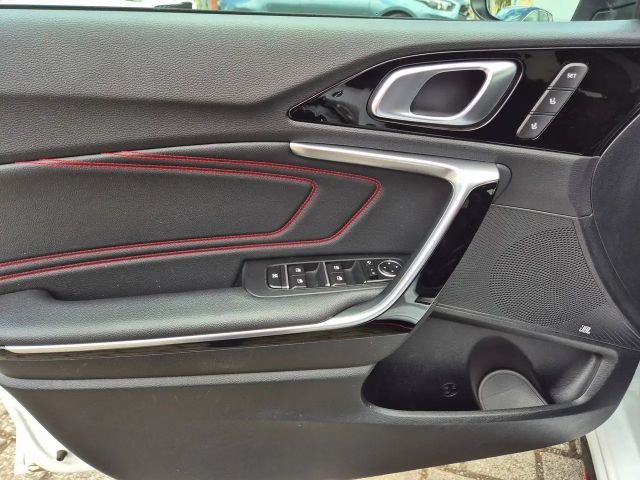 Kia Ceed / cee'd