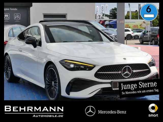 Mercedes-Benz CLE 300 CLE 300 AMG 4M Coupé +Panorama+R-Kamera+Ambiente 2024 Benzine