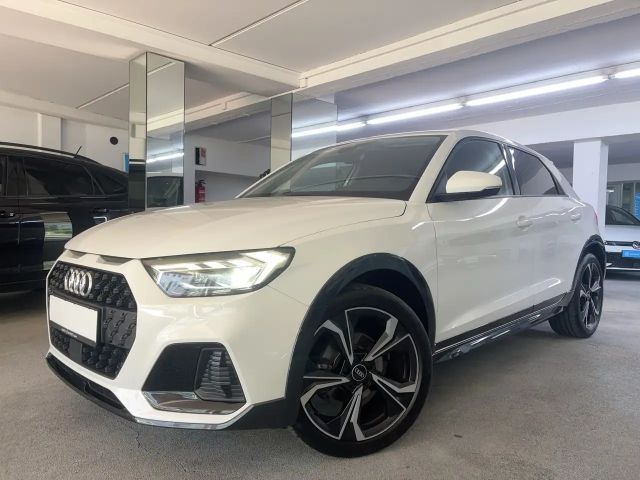 Audi A1 citycarver 35 TFSI S tronic *LED*NAVI* 2022 Benzine