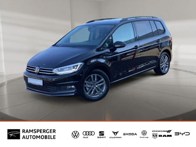 Volkswagen Touran 1.5 TSI DSG Comfortline AHK LED APP Kamer 2026 Benzine