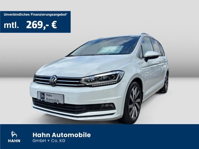 Volkswagen Touran 1.5TSI DSG Highline LED Navi AHK CAM SHZ 2022 Benzine
