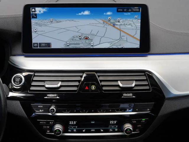 BMW 520