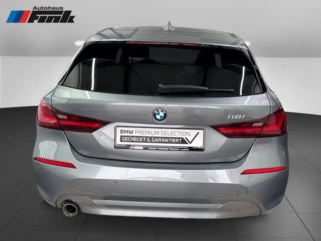 BMW 118