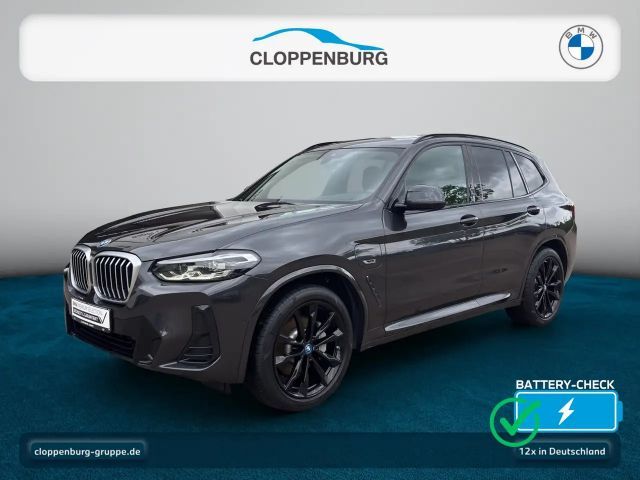 BMW X3 xDrive30e M Sportpaket Head-Up+AHK+StHz+Navi 2022 Hybride / Benzine