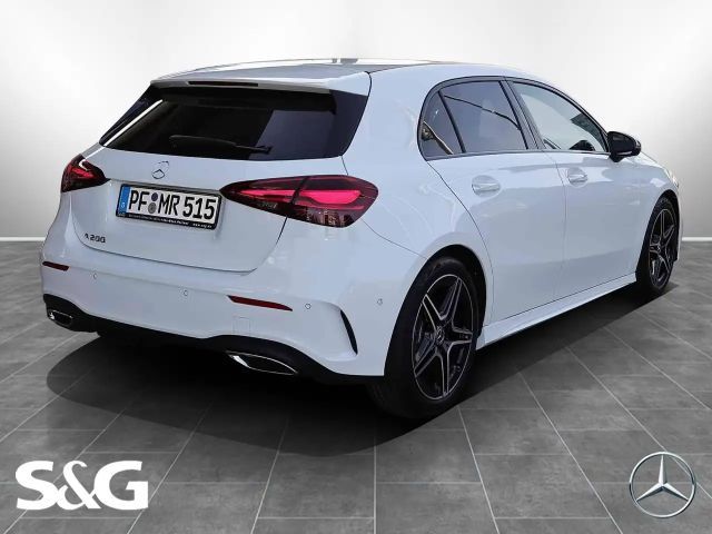 Mercedes-Benz A 200