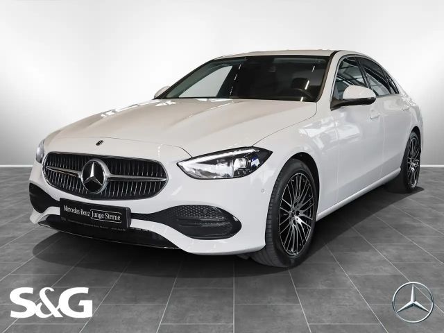 Mercedes-Benz C 180 DISTRO+TOTWINKEL+KAMERA+SPURHALTE+LED+18" 2024 Benzine