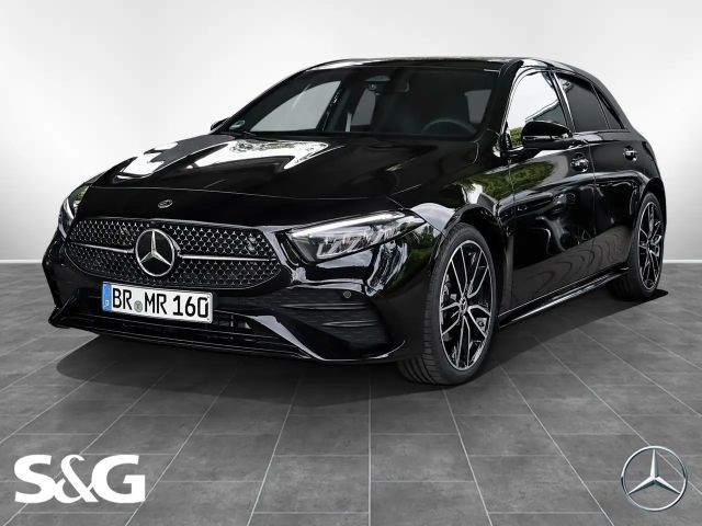 Mercedes-Benz A 200 AMG MBUX+RüKam+LED+Pano+Standhzg+Night+19 2026 Benzine