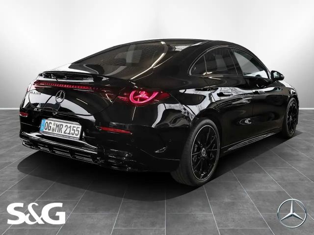Mercedes-Benz CLA 200