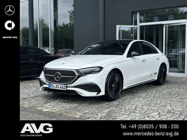 Mercedes-Benz E 220 E 220 d AMG Night Edition Burmester® Pano 360° 2026 Diesel