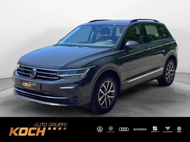 Volkswagen Tiguan 2.0 TDI Life DSG Navi LED  AHK Kamera 2023 Diesel