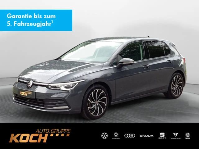 Volkswagen Golf VIII 1.5 TSI Active Navi LED Kamera 2022 Benzine