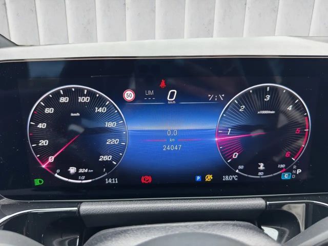 Mercedes-Benz GLA 220
