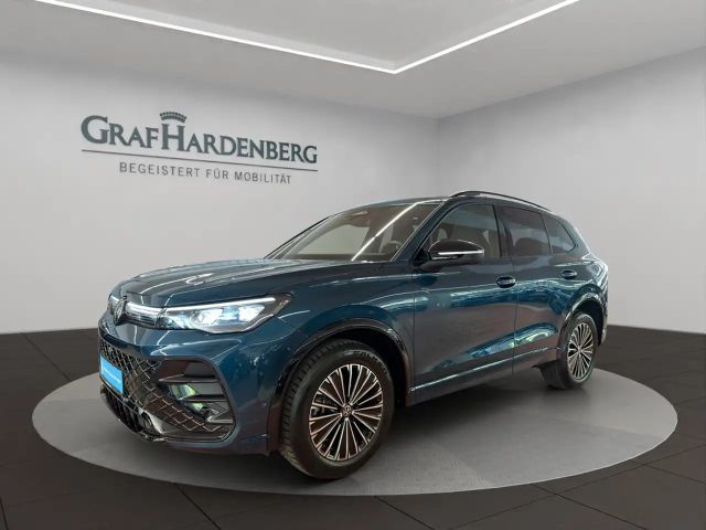 Volkswagen Tiguan 2.0 TSI Automatik R-Line 195 4Motion IQ Drive B... 2025 Benzine