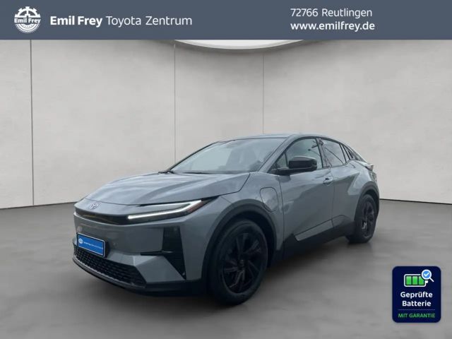 Toyota C-HR+