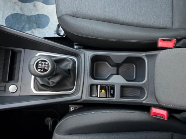 Ford Grand Tourneo